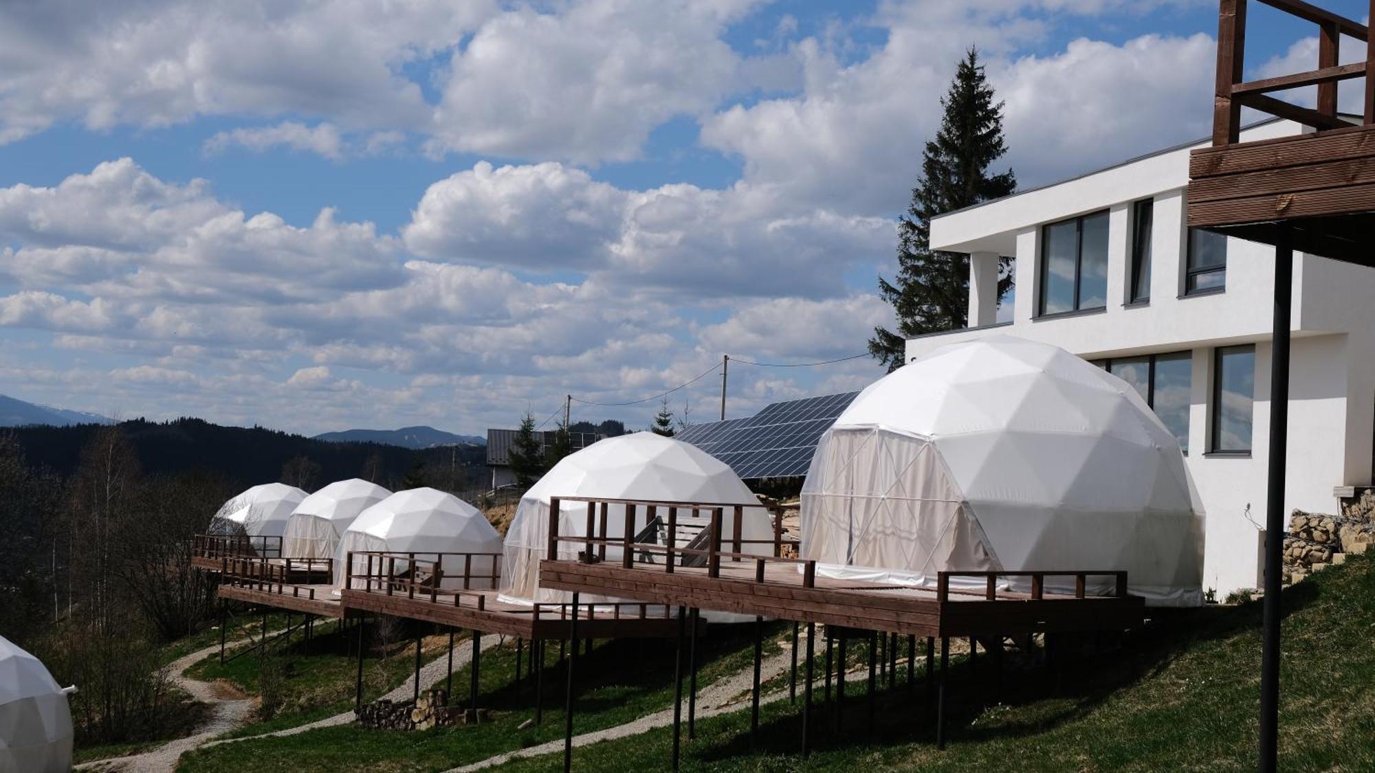 Глемпінг Де Вайб Hotel Vorohta Kültér fotó