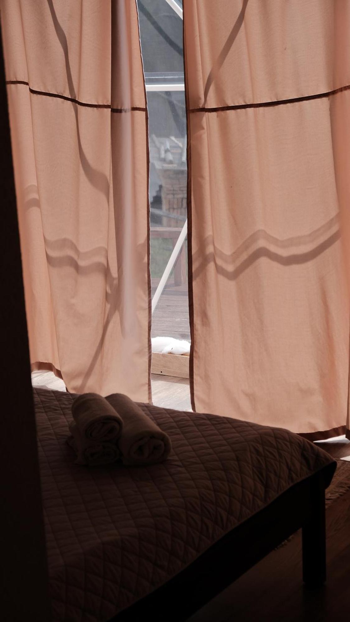 Глемпінг Де Вайб Hotel Vorohta Szoba fotó