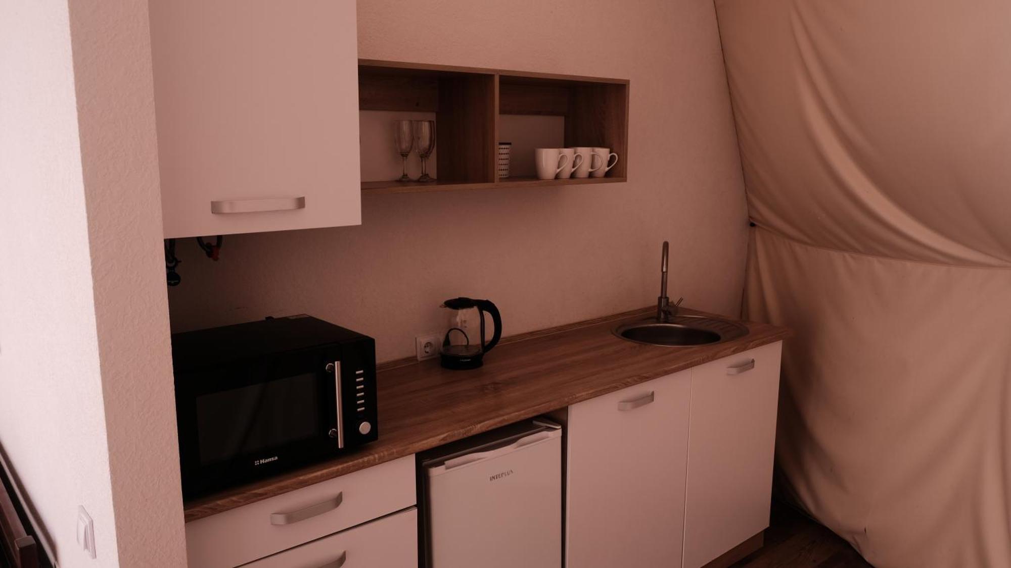 Глемпінг Де Вайб Hotel Vorohta Szoba fotó
